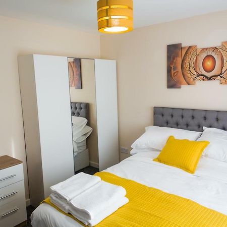 Salford Holiday Apartment Manchester Luaran gambar
