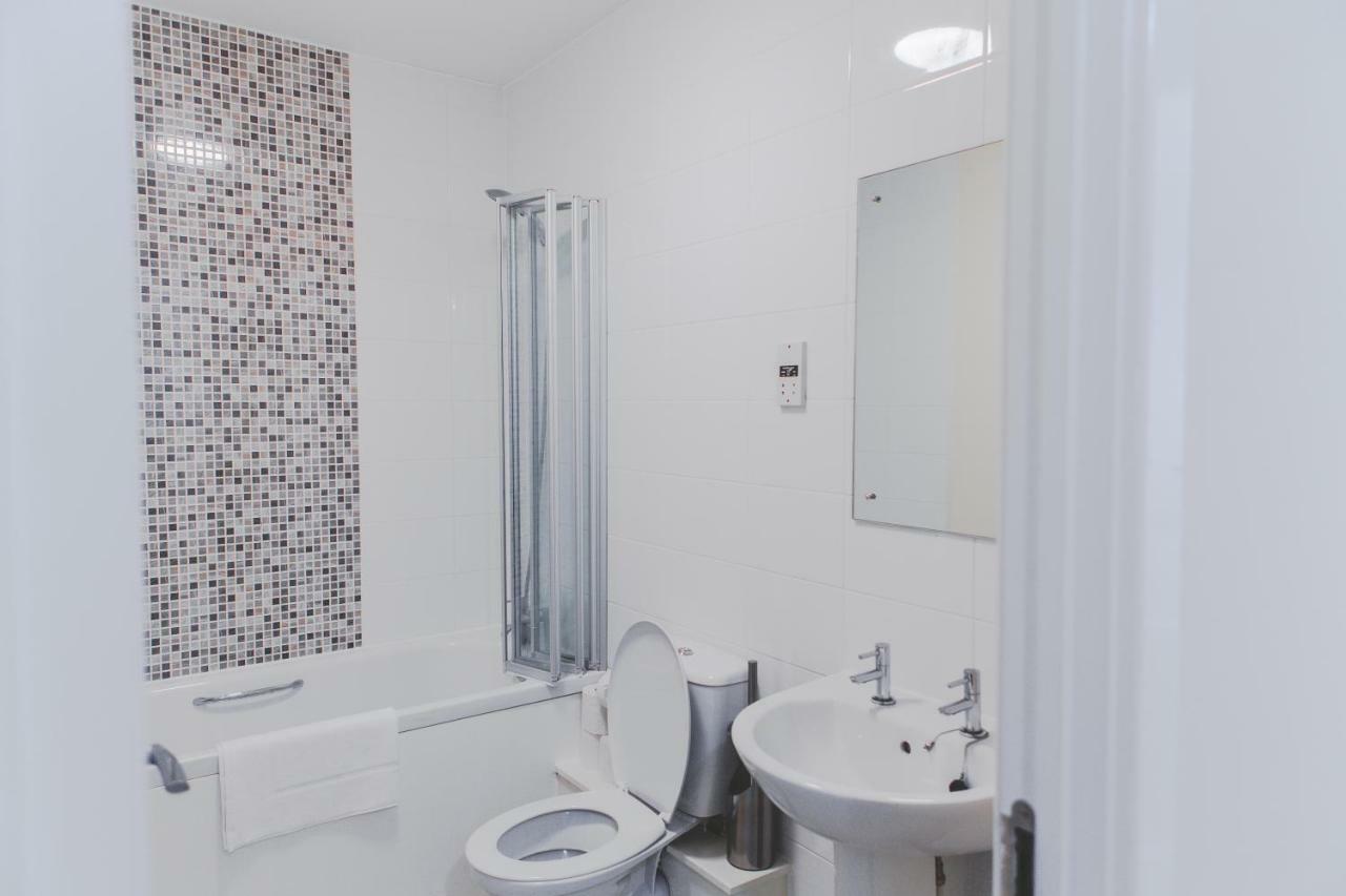 Salford Holiday Apartment Manchester Luaran gambar