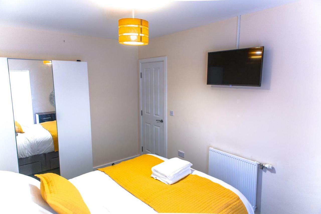 Salford Holiday Apartment Manchester Luaran gambar