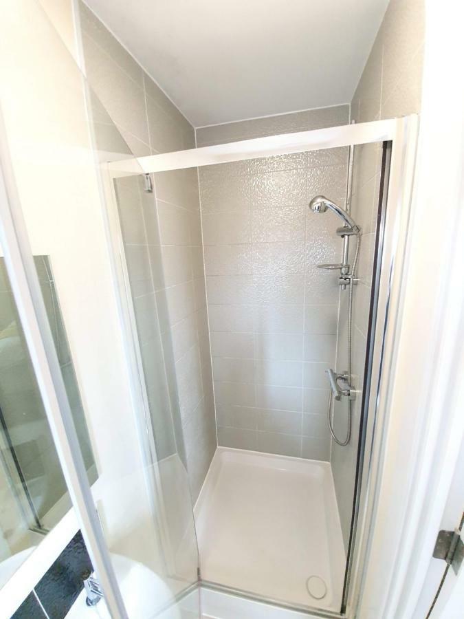 Salford Holiday Apartment Manchester Luaran gambar